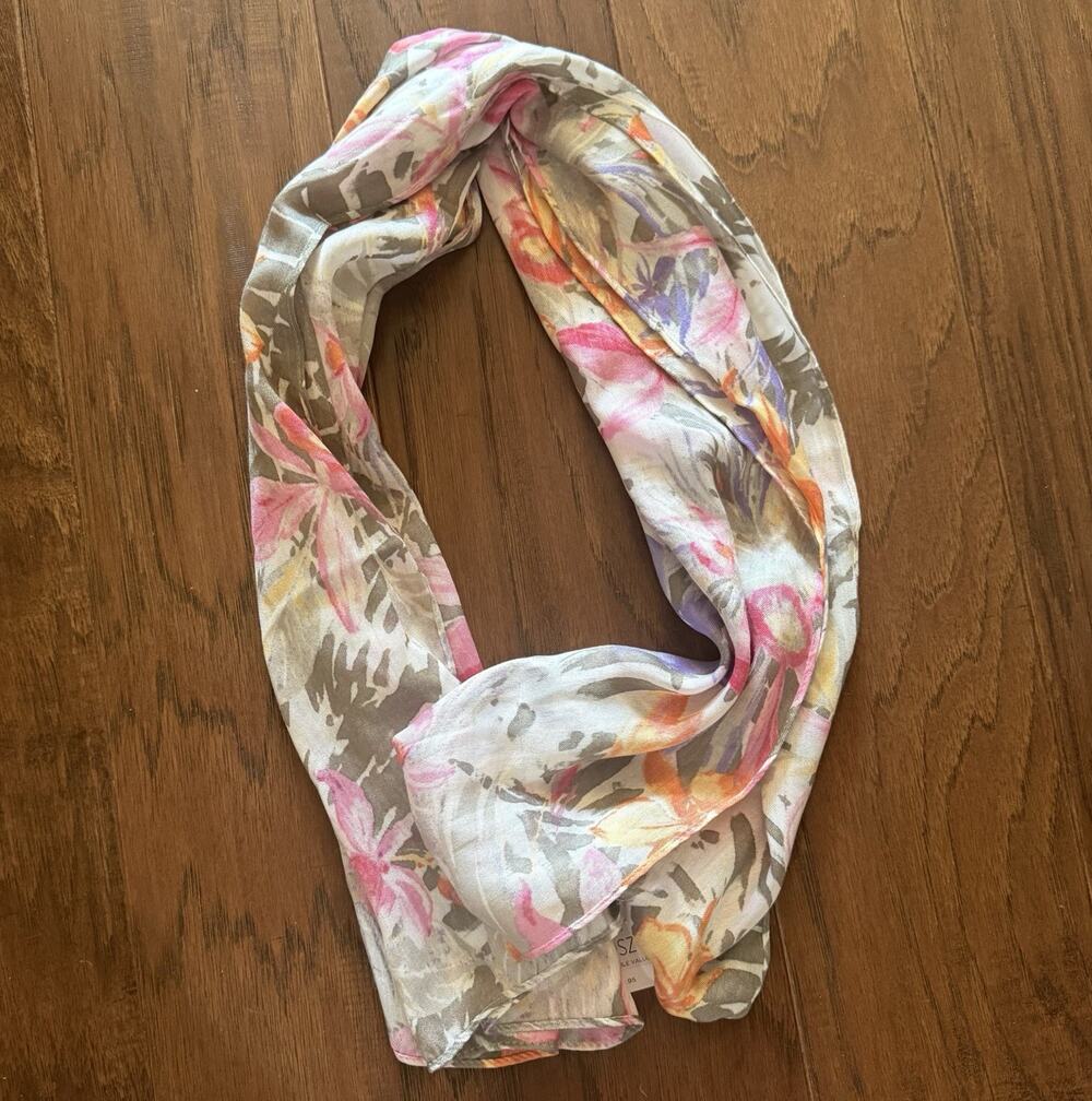 NEW Chico's Women's Multicolor Effortless Beauty Oblong Scarf NEW NWT